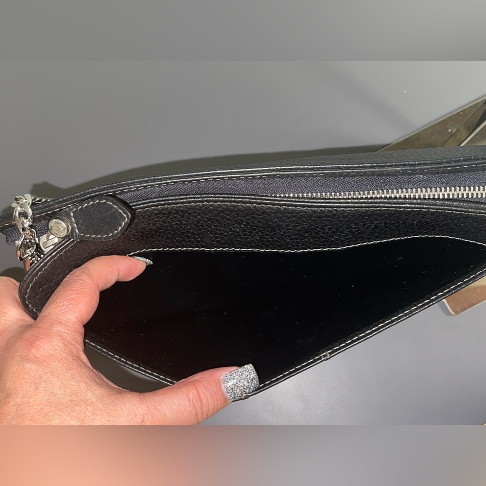 Burberry Clutch - Picture 4 of 8
